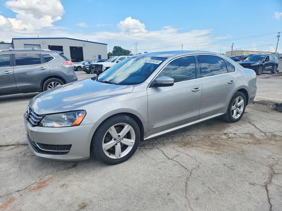 2012 Volkswagen Passat SE