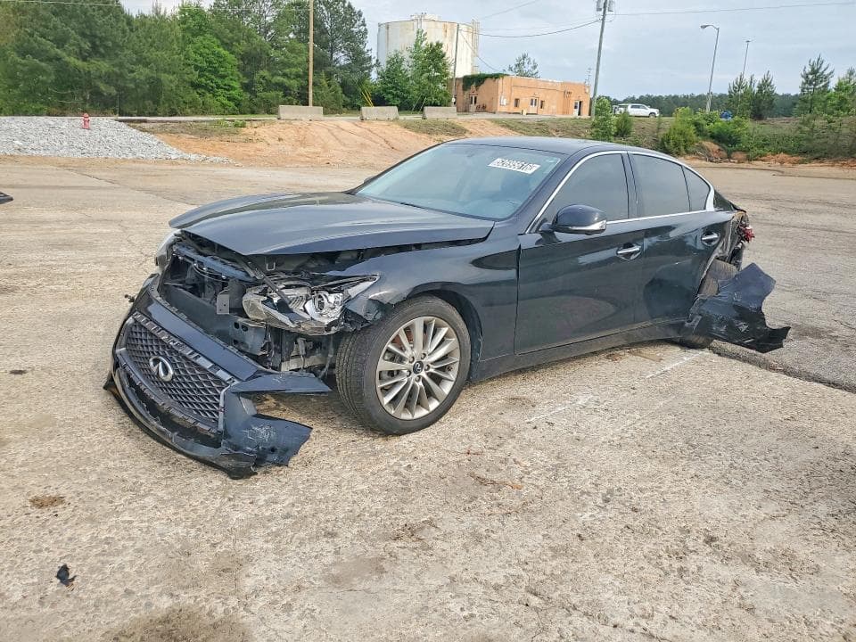 2021 Infiniti Q50 Luxe