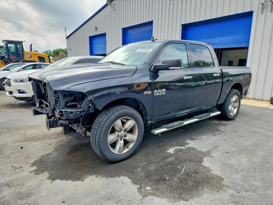 2017 RAM 1500 SLT