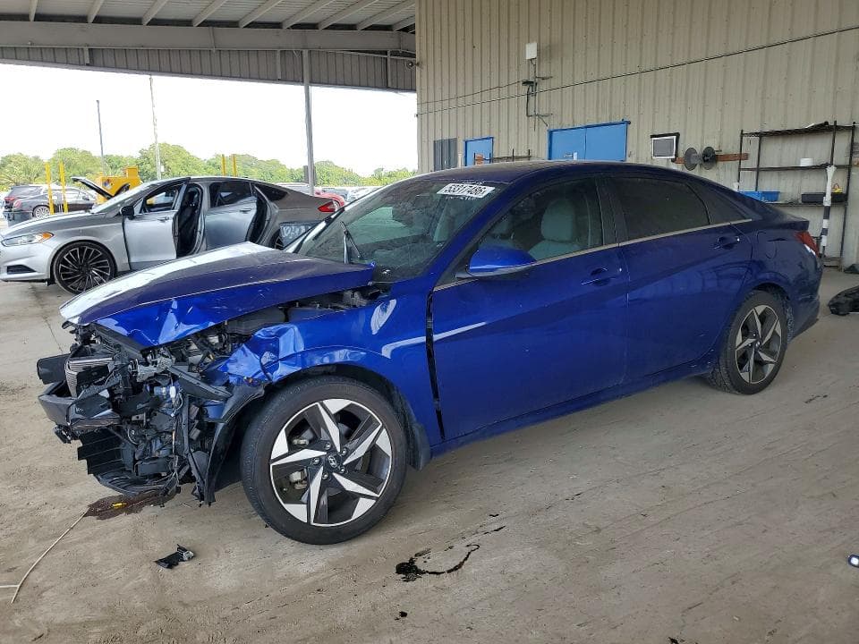 2022 Hyundai Elantra Limited