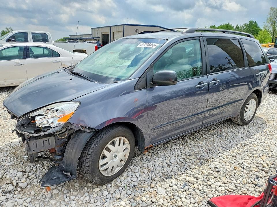 2007 Toyota Sienna LE 7-PASSENGER