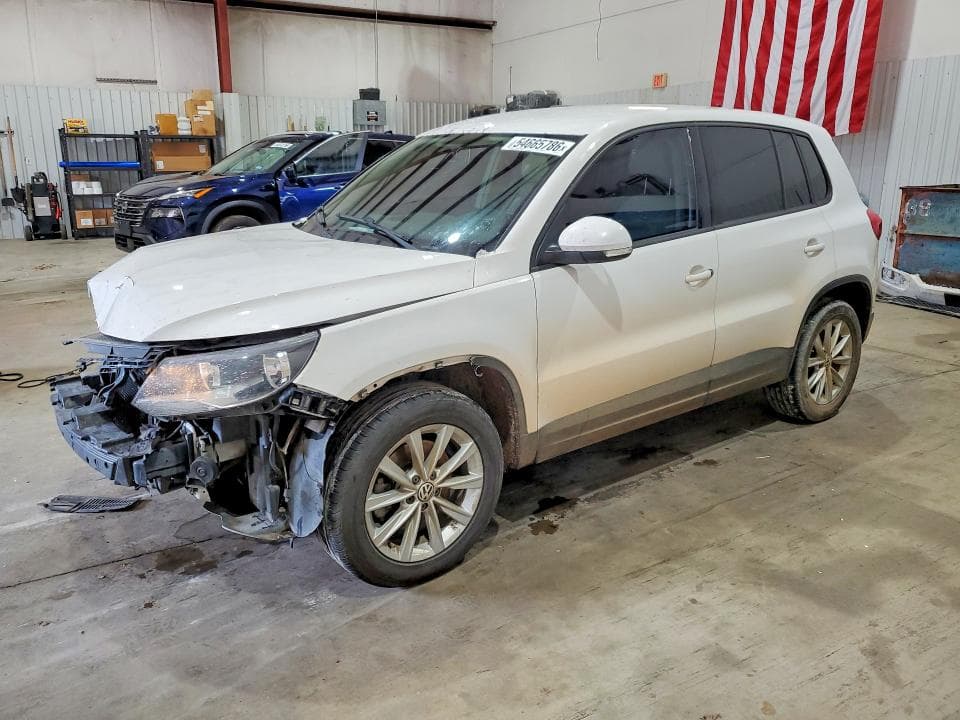 2014 Volkswagen Tiguan S