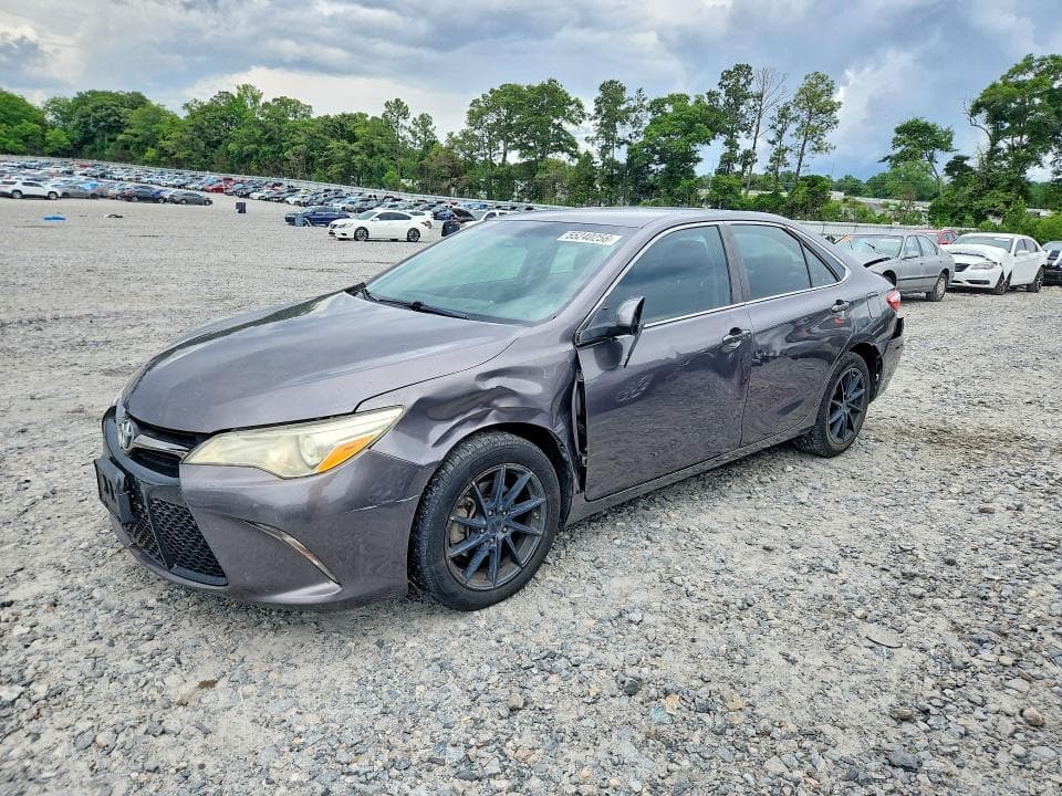 2016 Toyota Camry SE