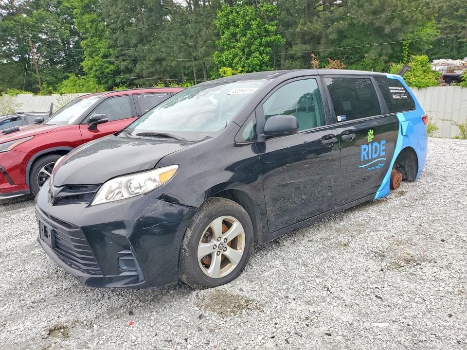 2020 Toyota Sienna L