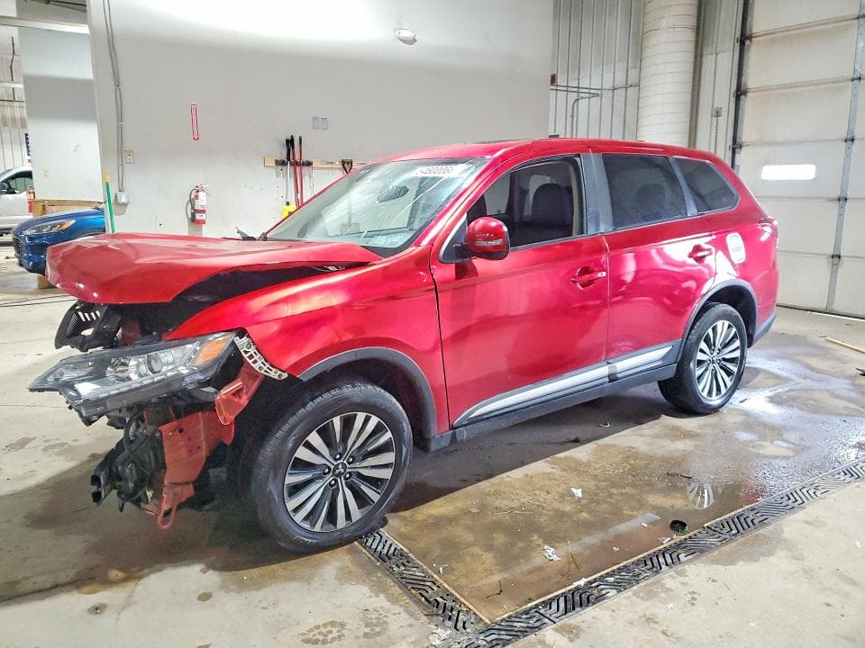 2020 Mitsubishi Outlander SE