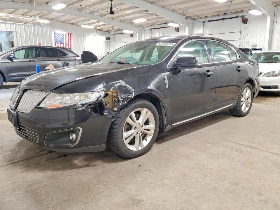 2010 Lincoln MKS