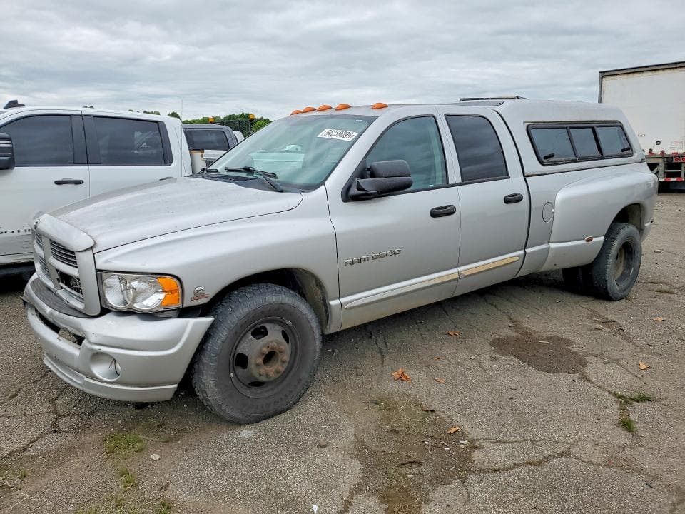 2005 Dodge RAM 3500 ST