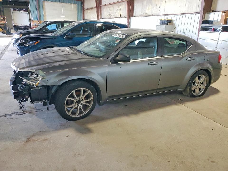 2013 Dodge Avenger SE