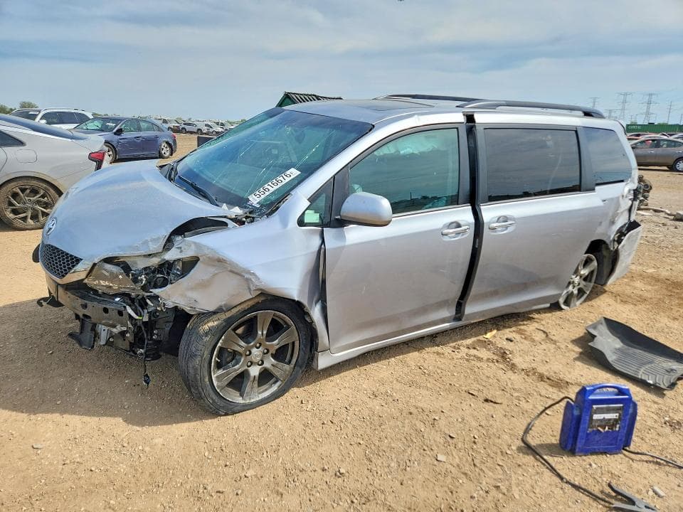 2017 Toyota Sienna SE