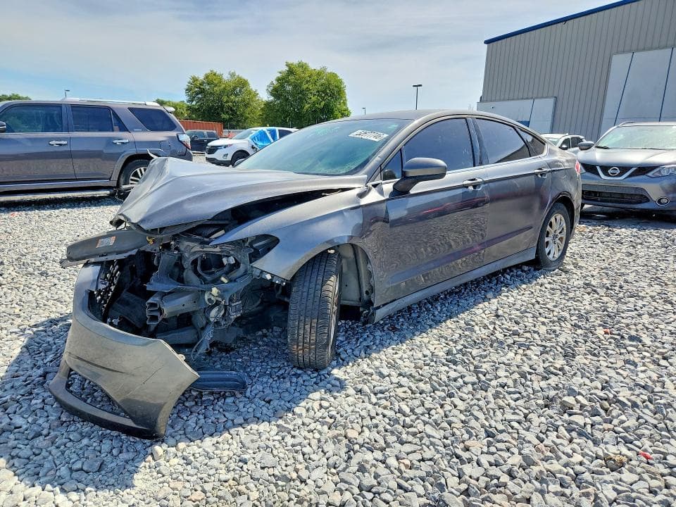2016 Ford Fusion S