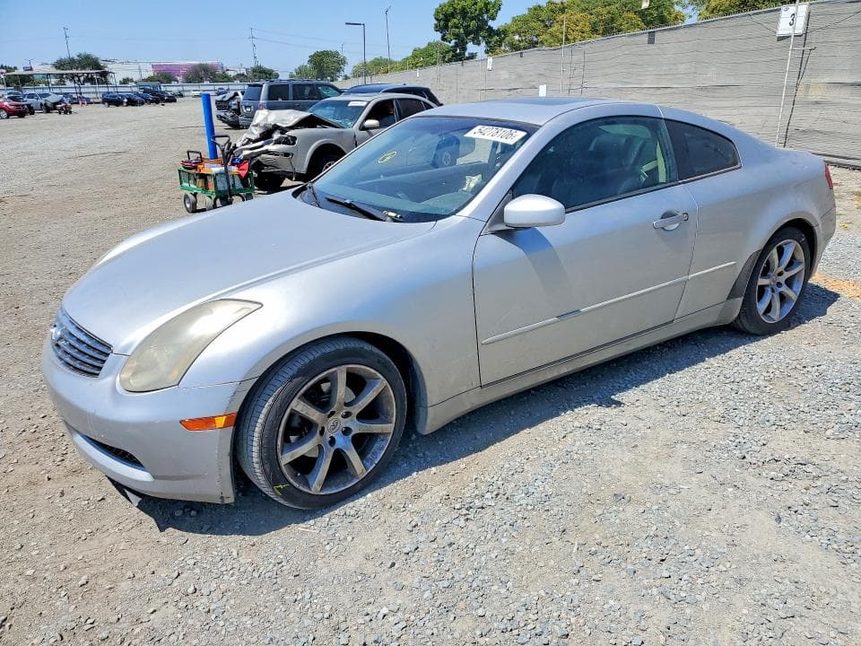 2004 Infiniti G35 Base