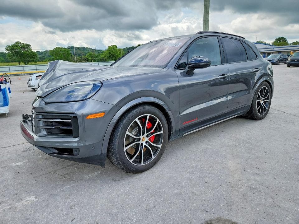 2024 Porsche Cayenne S