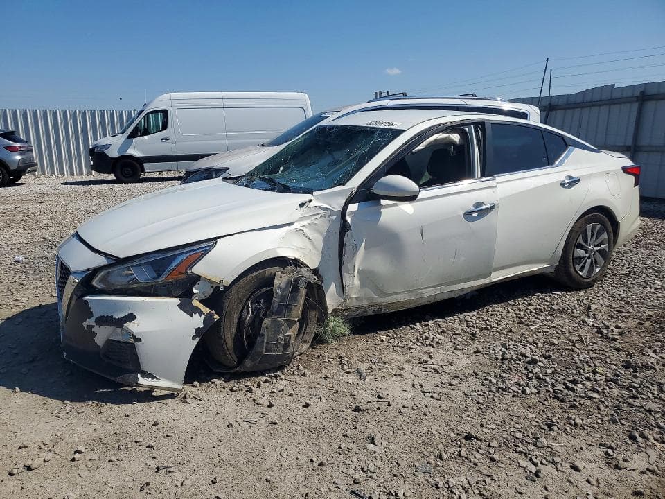 2019 Nissan Altima S