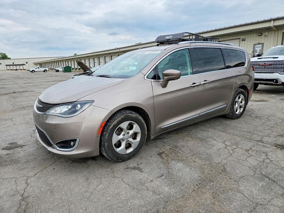 2017 Chrysler Pacifica Touring L Plus