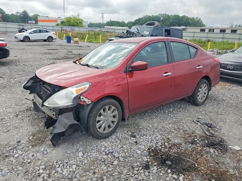 2016 Nissan Versa 1.6 SV