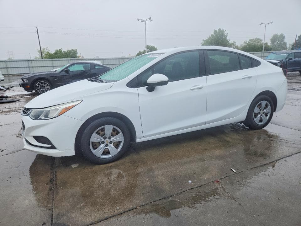 2018 Chevrolet Cruze LS