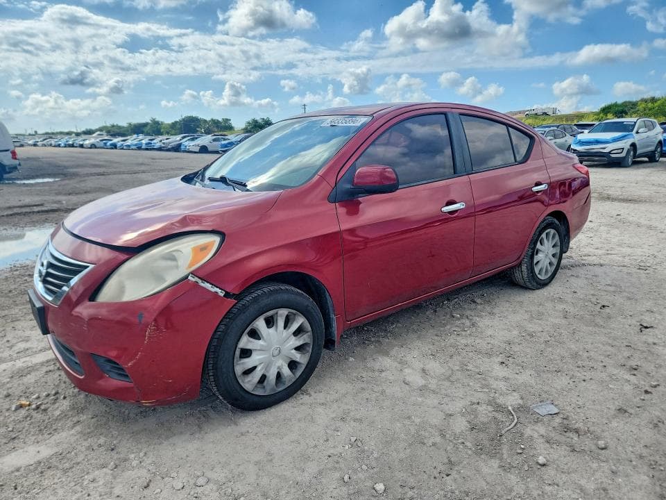 2012 Nissan Versa 1.6 S