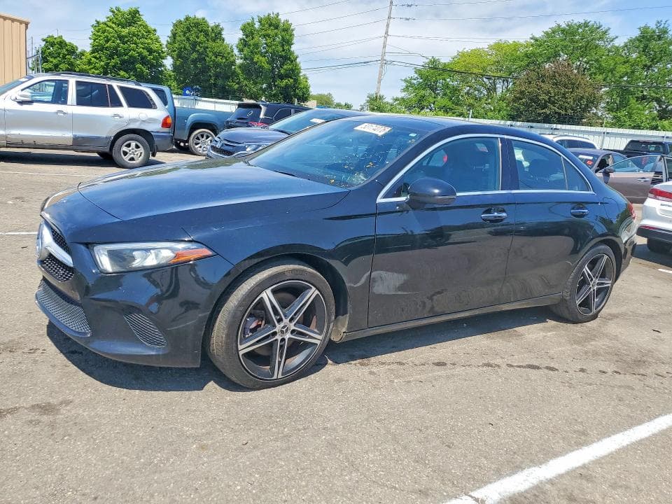 2019 Mercedes-Benz A 220 4MATIC