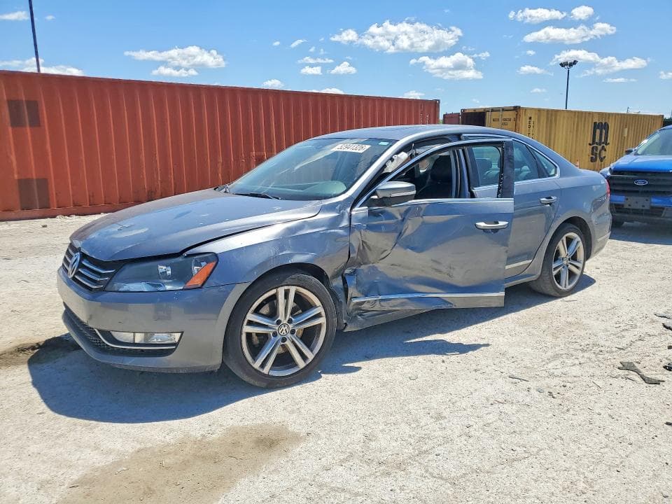 2015 Volkswagen Passat SE