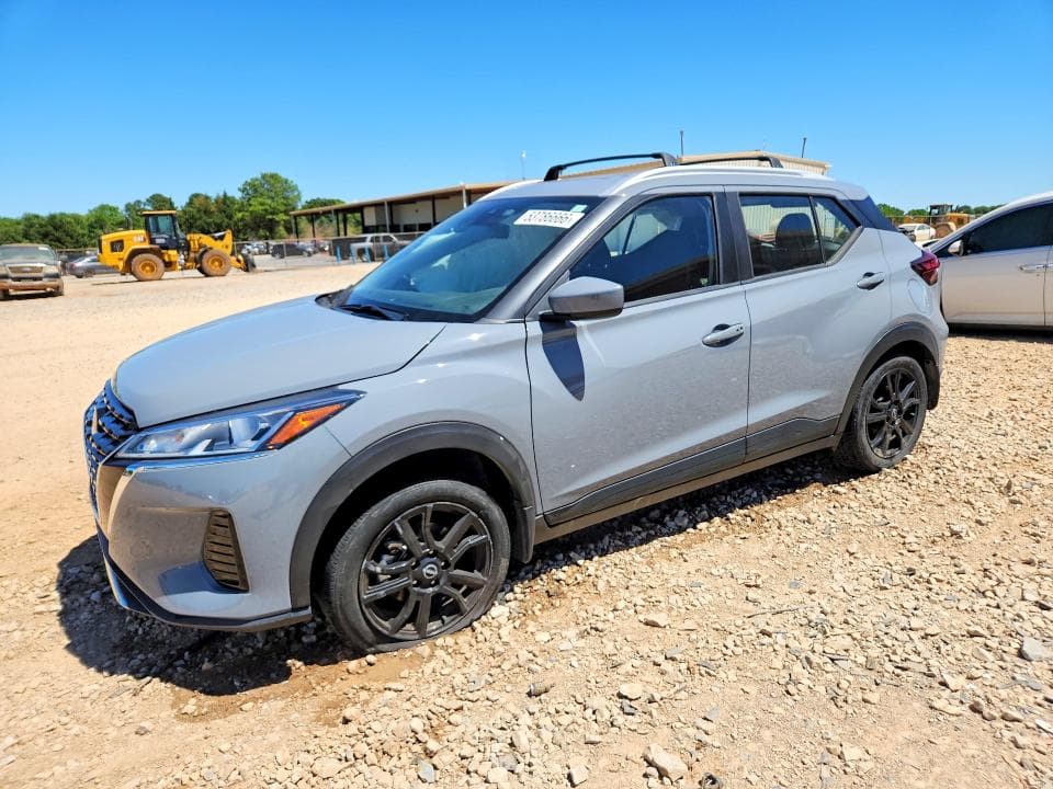 2024 Nissan Kicks SV