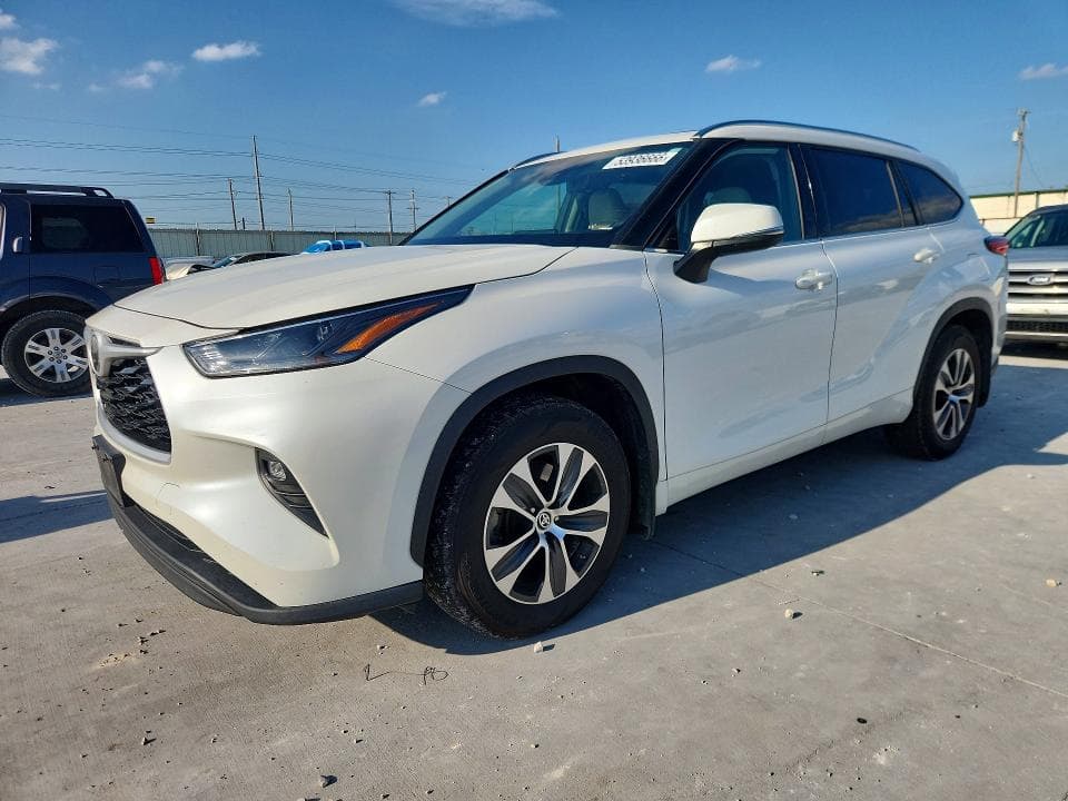 2021 Toyota Highlander XLE