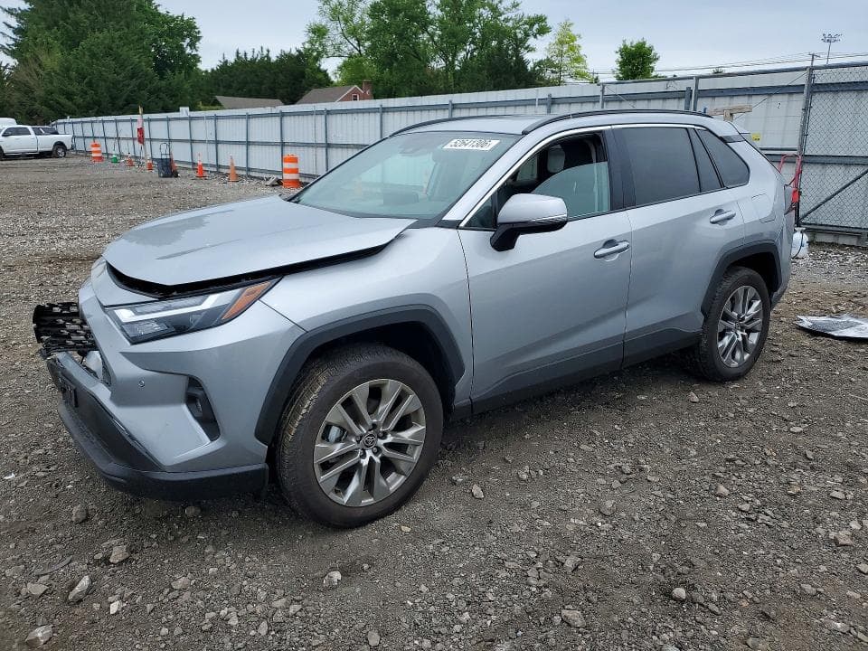 2025 Toyota RAV4 XLE Premium