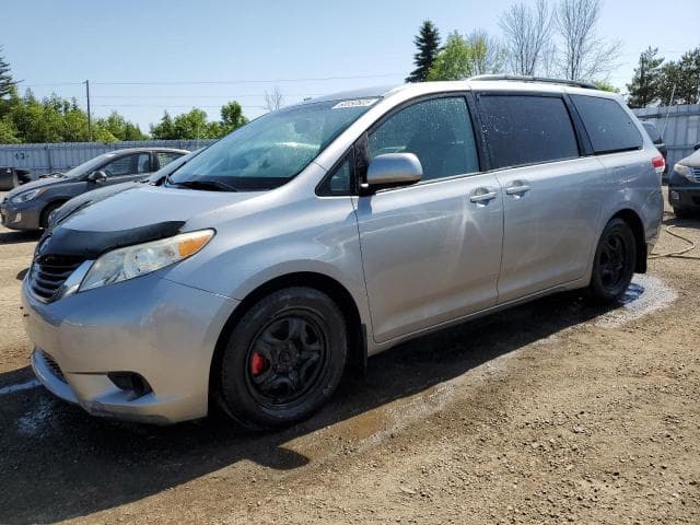 2012 Toyota Sienna LE