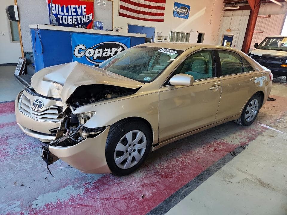 2010 Toyota Camry LE
