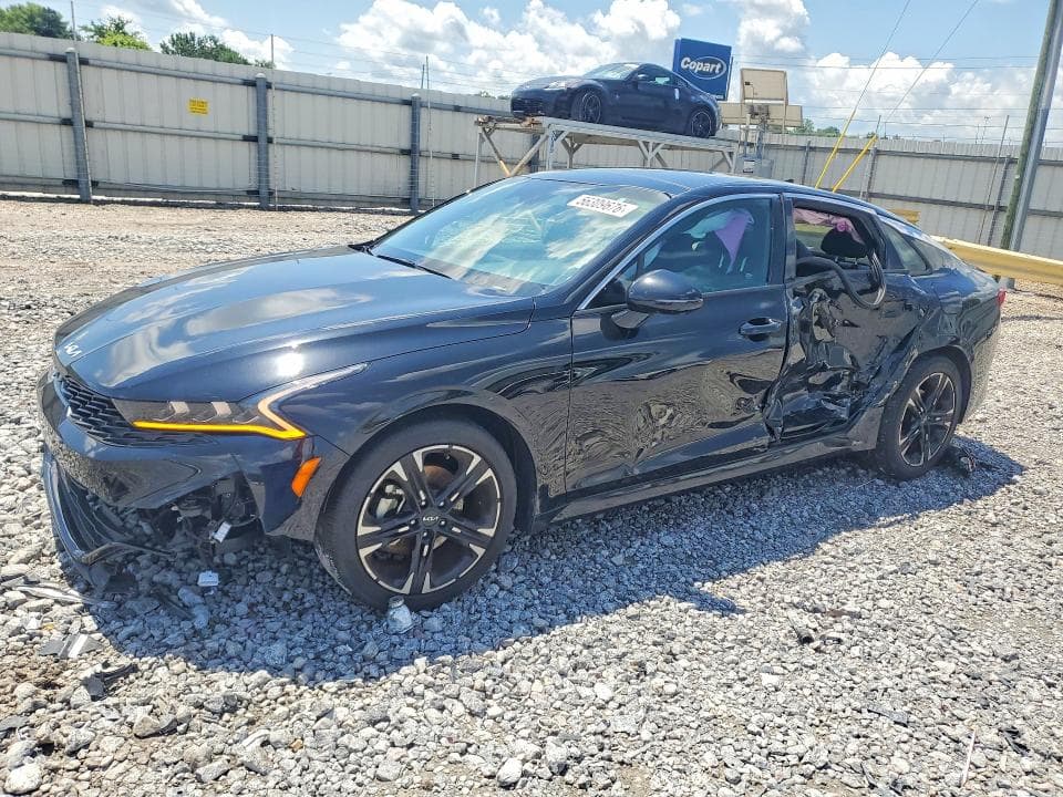 2022 KIA K5 GT Line