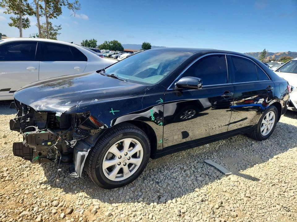 2010 Toyota Camry LE
