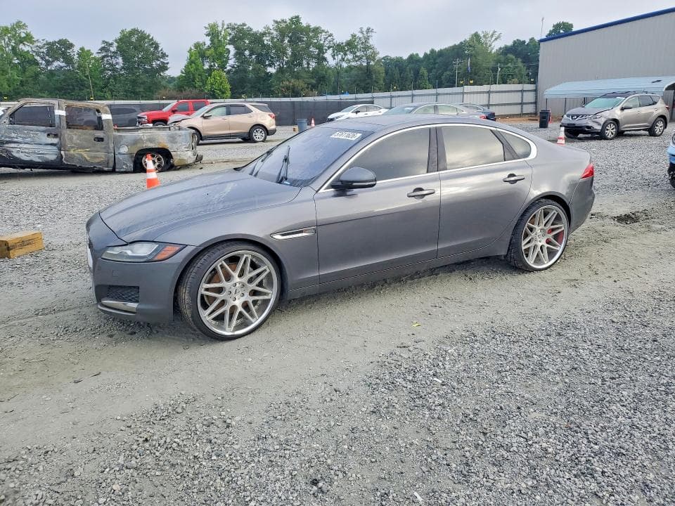 2016 Jaguar XF Premium