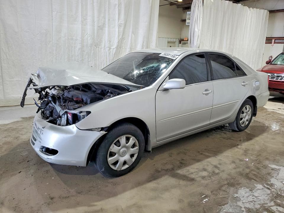 2004 Toyota Camry LE
