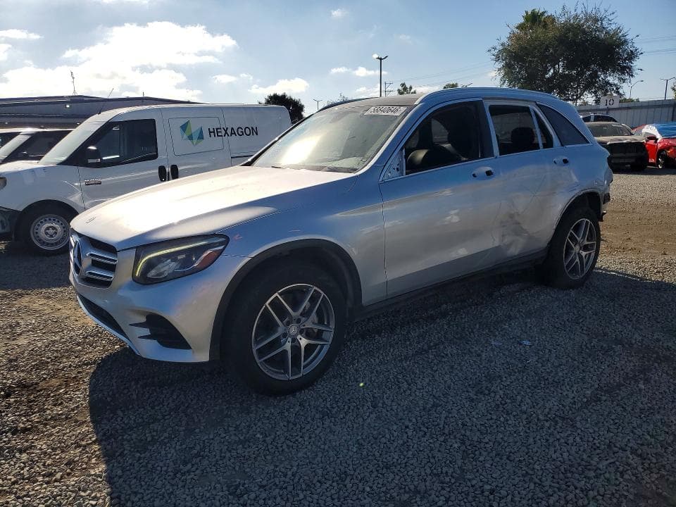 2017 Mercedes-Benz GLC 300