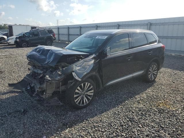 2020 Mitsubishi Outlander SE