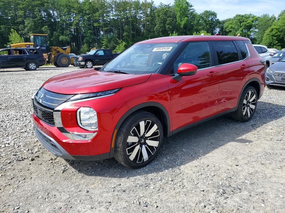 2025 Mitsubishi Outlander SE