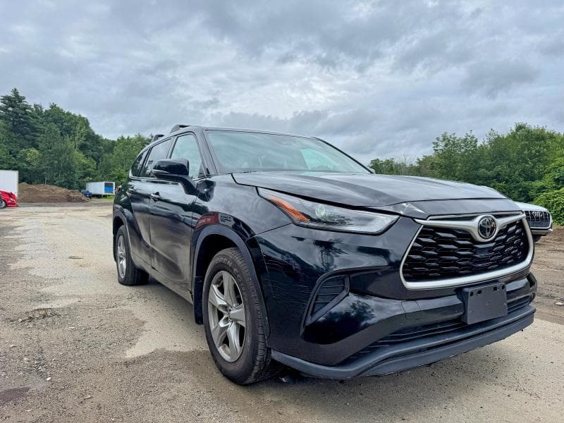 2022 Toyota Highlander L