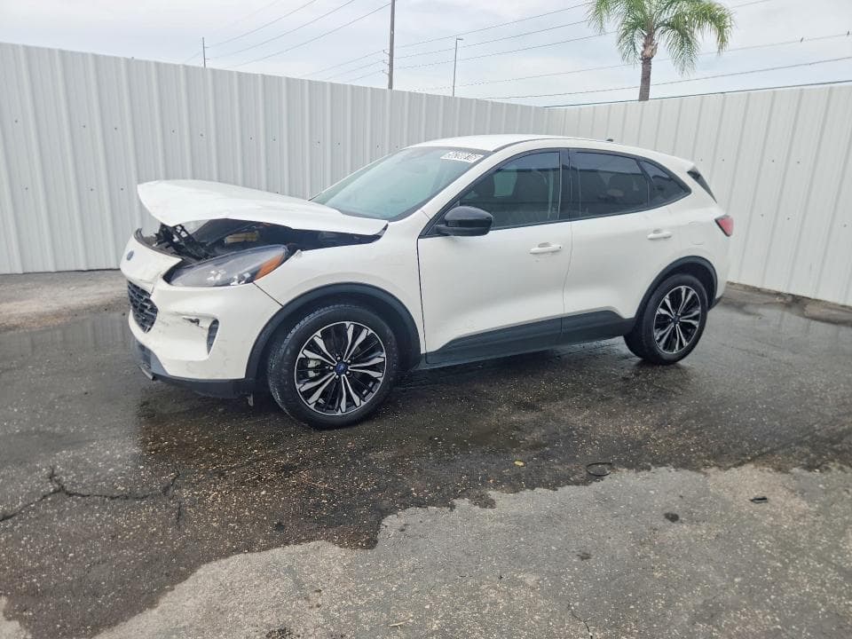 2021 Ford Escape SE