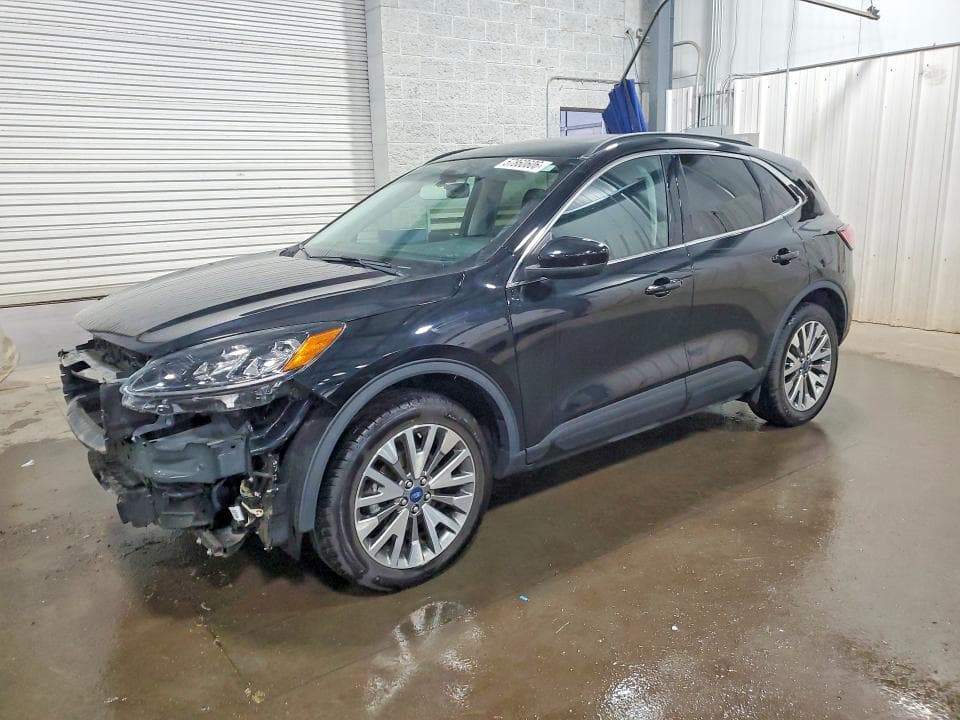 2021 Ford Escape Titanium