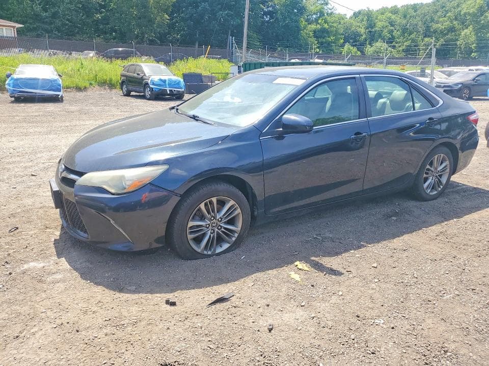 2016 Toyota Camry SE