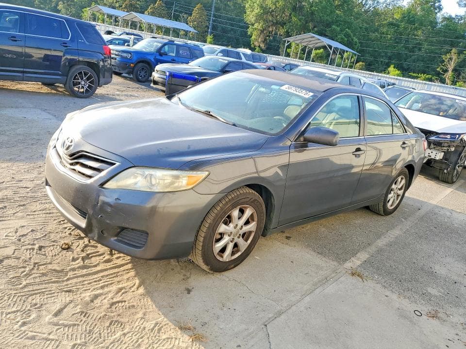 2011 Toyota Camry LE