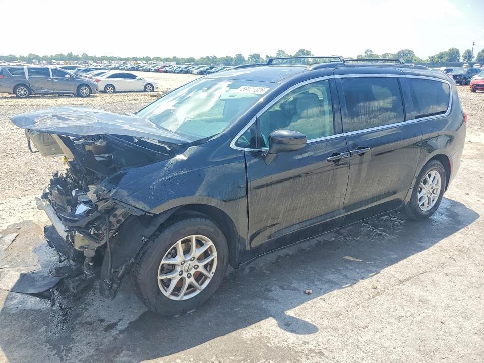 2021 Chrysler Voyager LXI