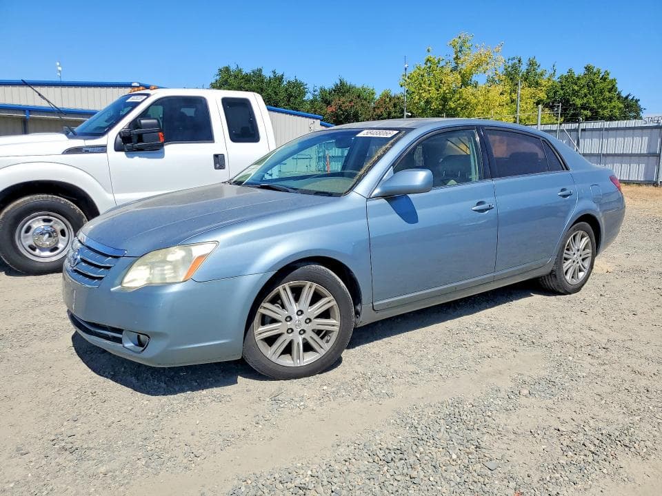 2005 Toyota Avalon Limited