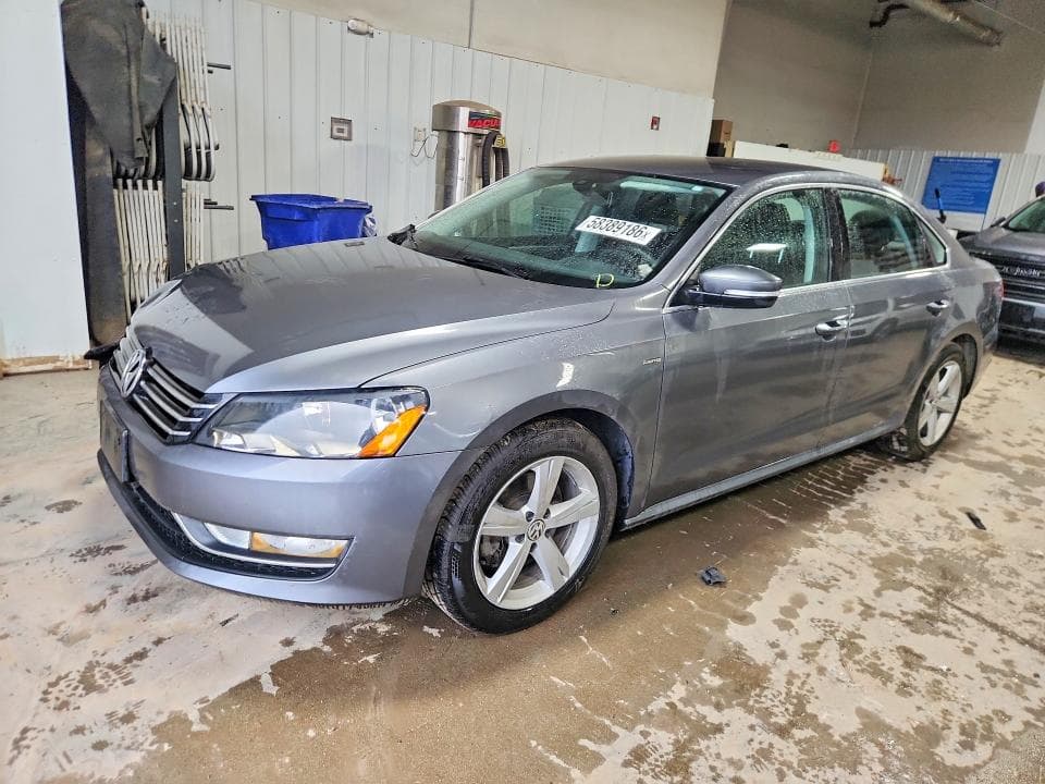 2015 Volkswagen Passat S
