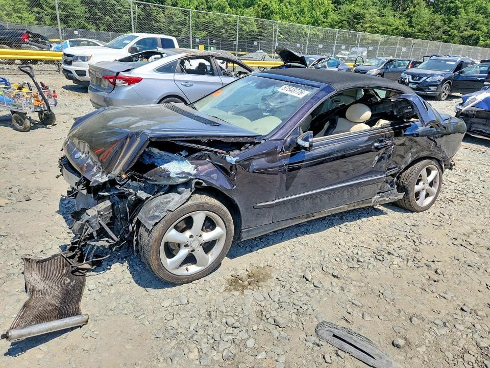 2005 Mercedes-Benz CLK 320