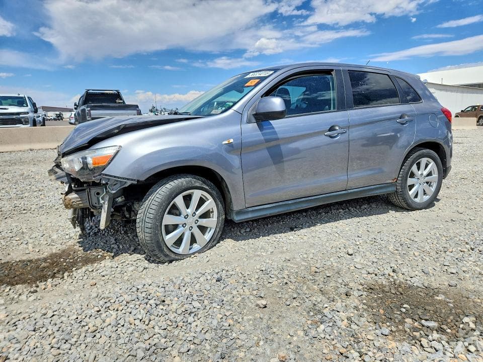 2013 Mitsubishi Outlander Sport ES