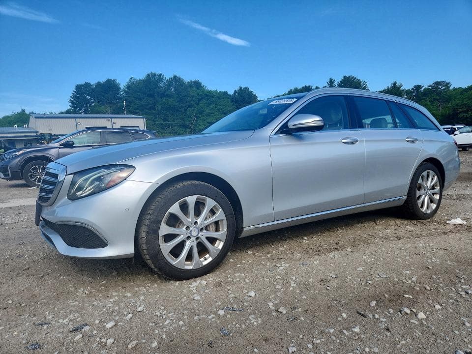 2017 Mercedes-Benz E 400 4MATIC