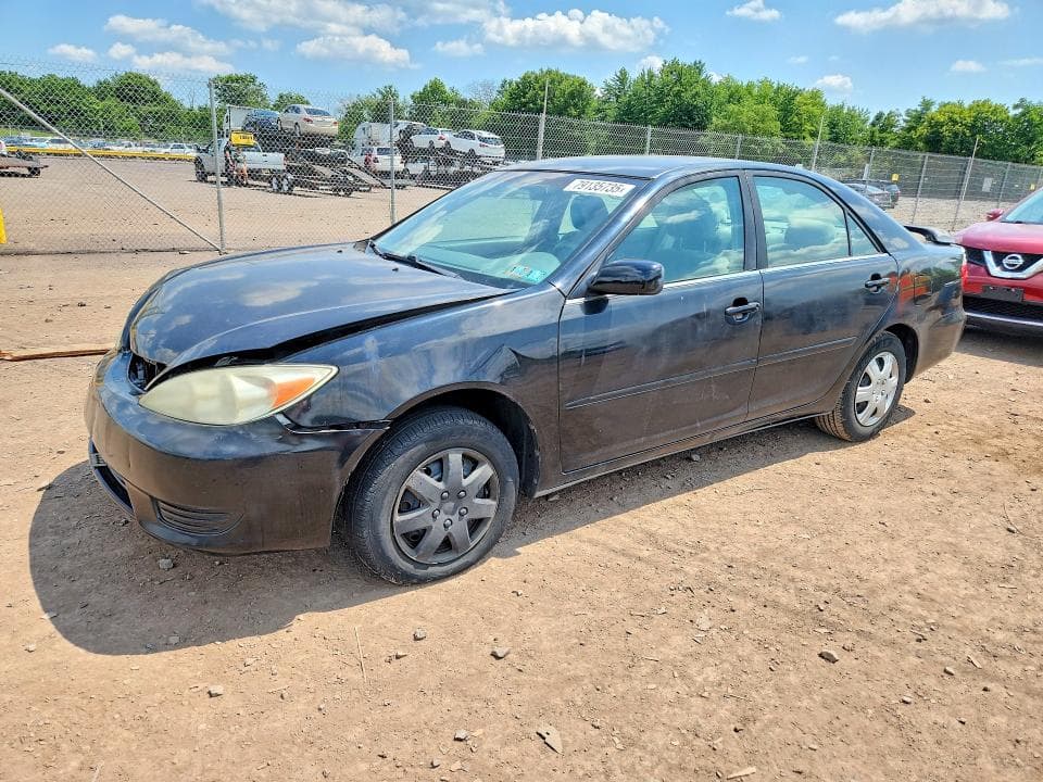 2005 Toyota Camry LE
