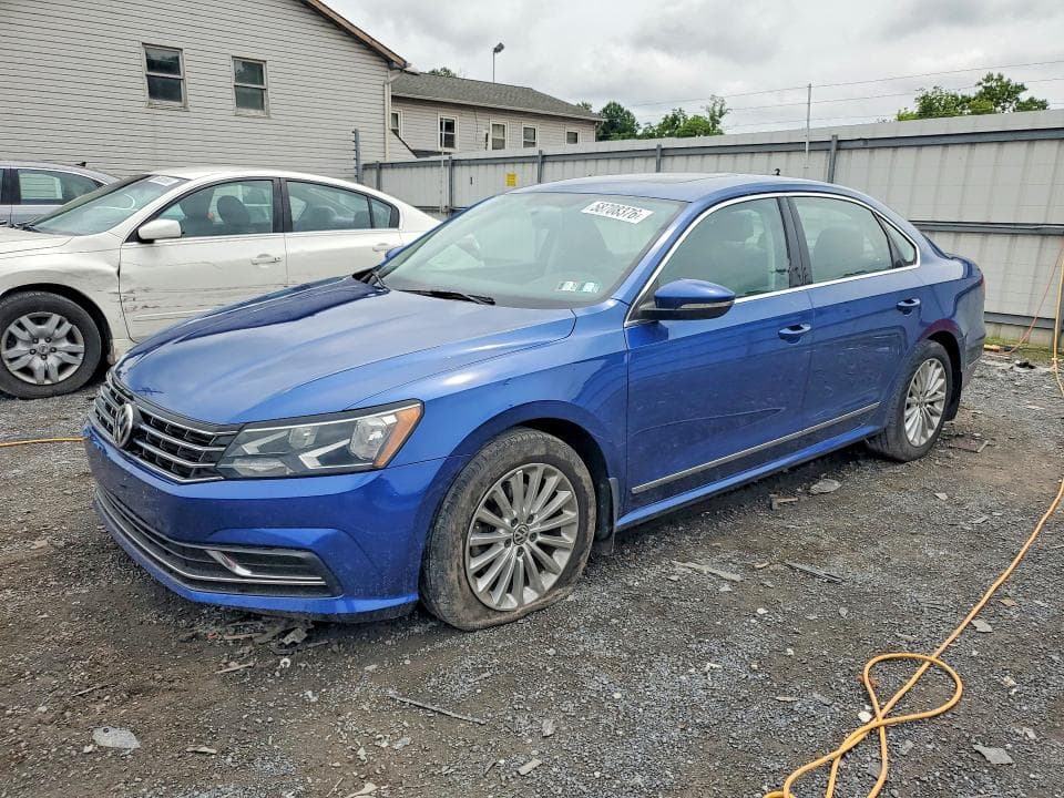2016 Volkswagen Passat SE