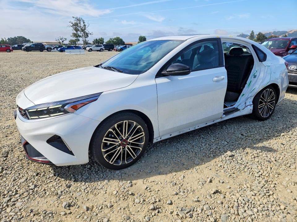 2024 KIA Forte GT