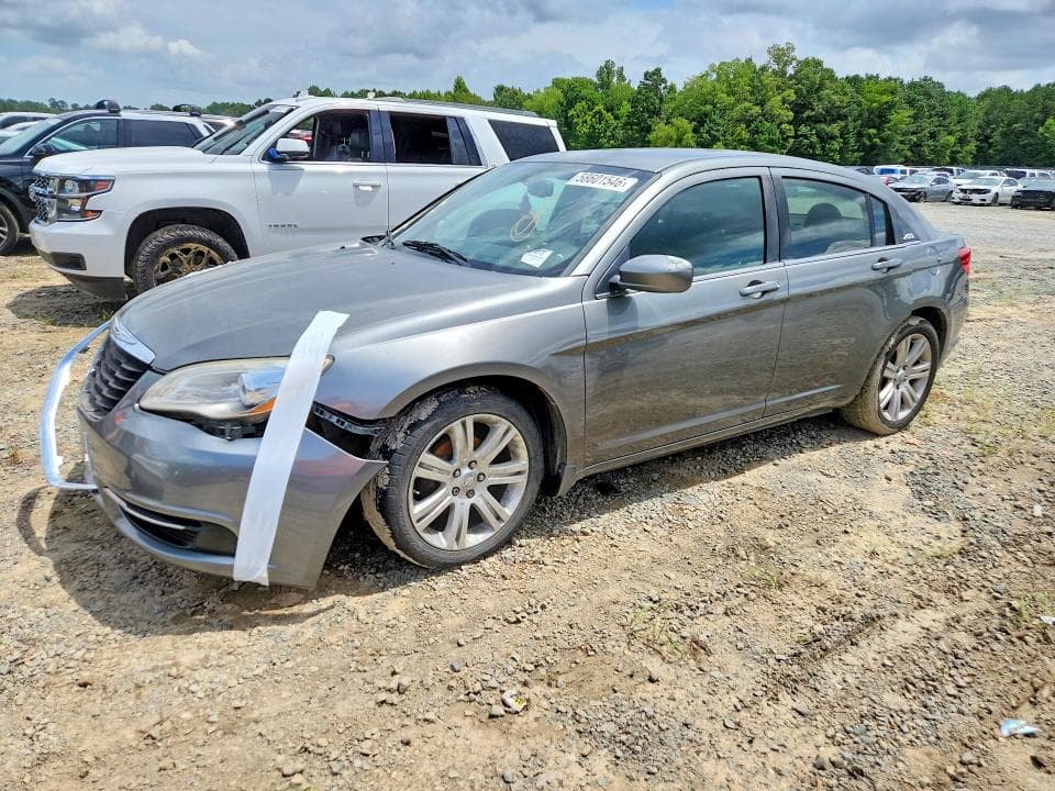 2013 Chrysler 200 Touring